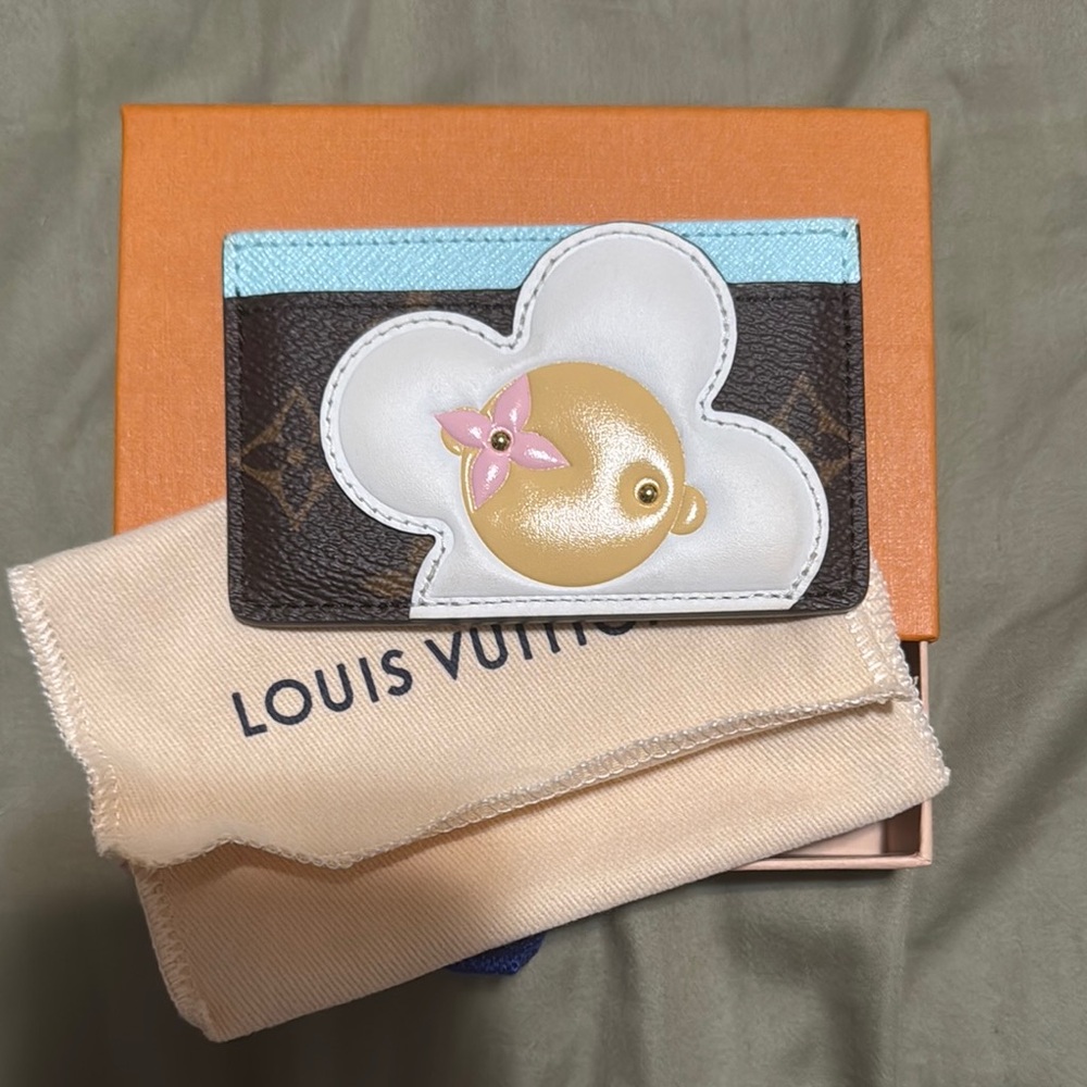 Louis Vuitton Vivienne Card Holder